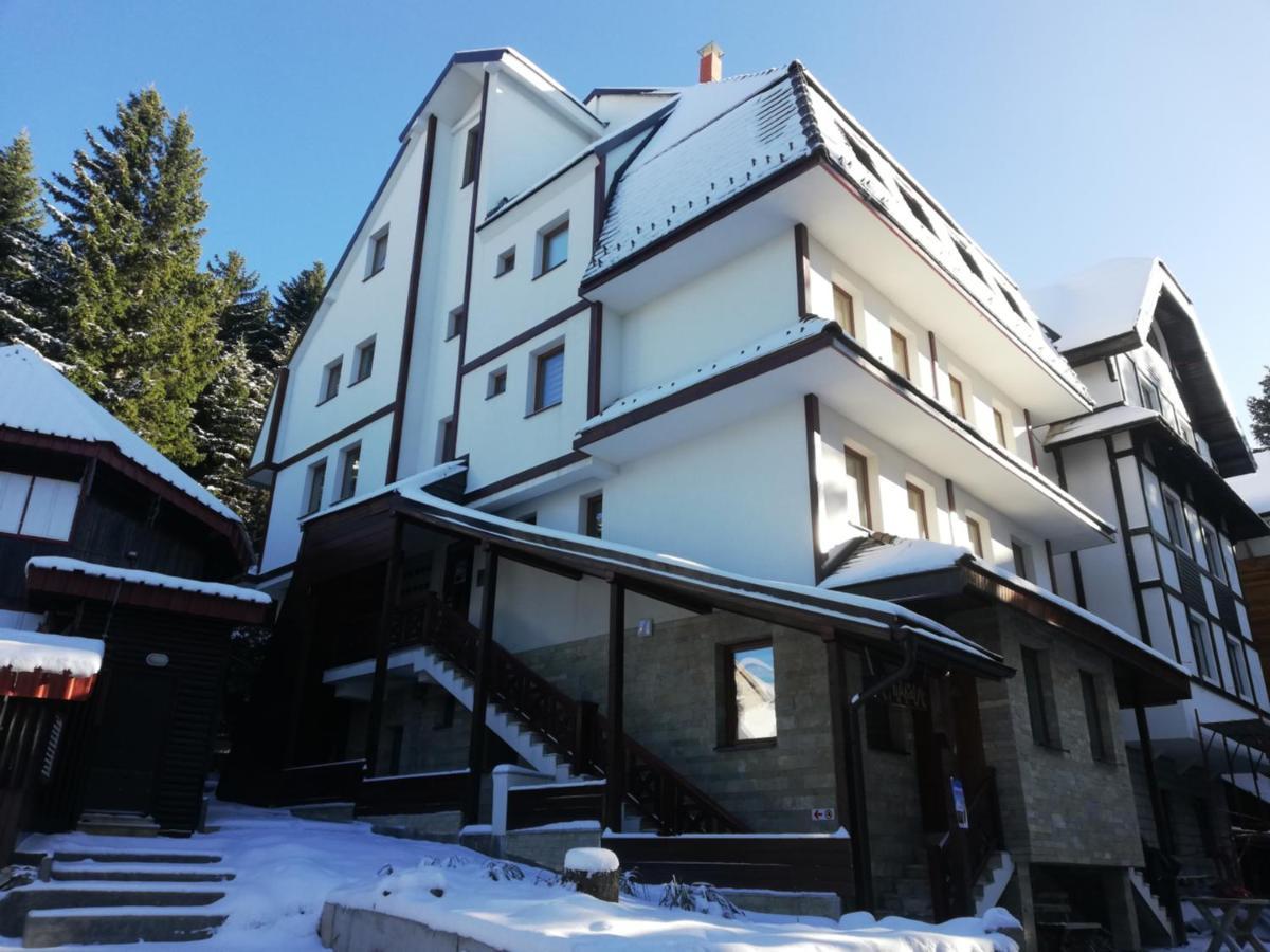 Suri Centar