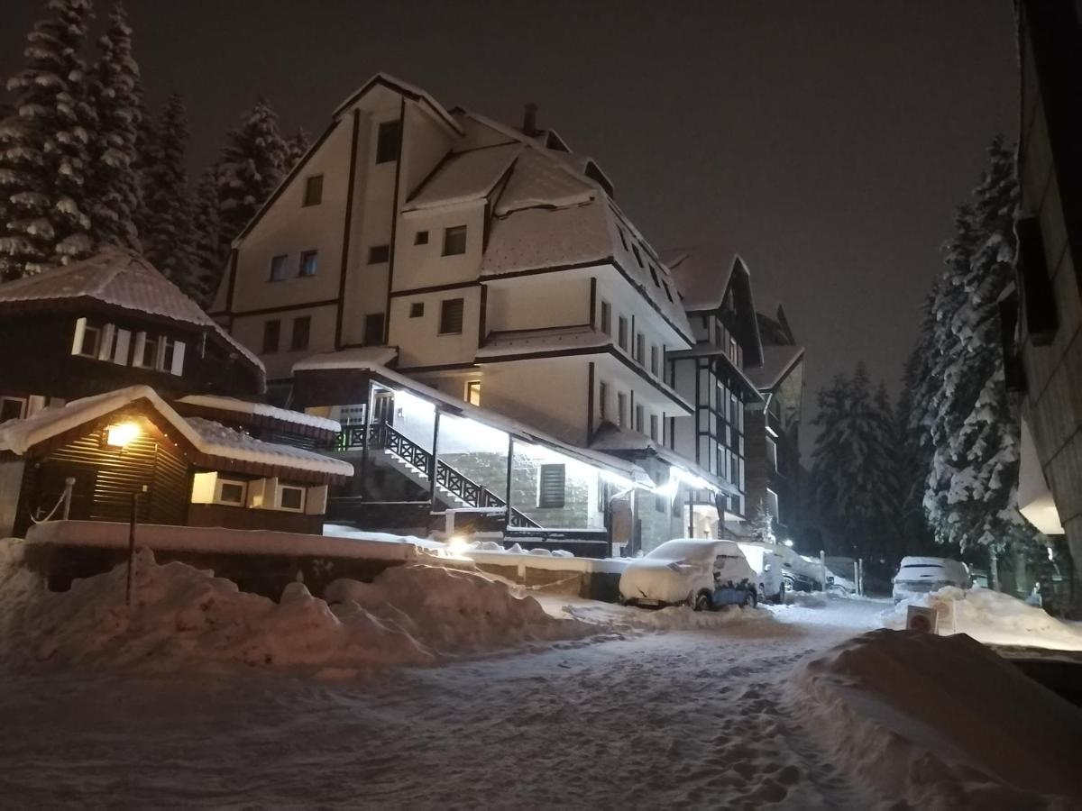 Suri Centar * Kopaonik
