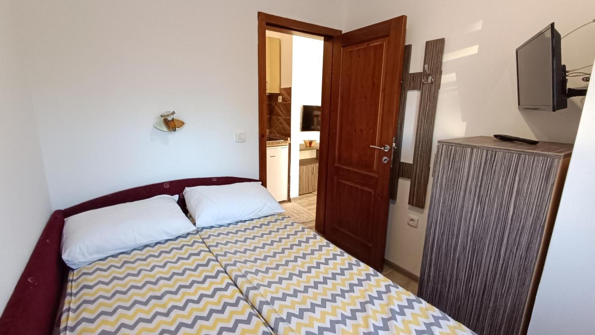 Apartment Suri Centar *