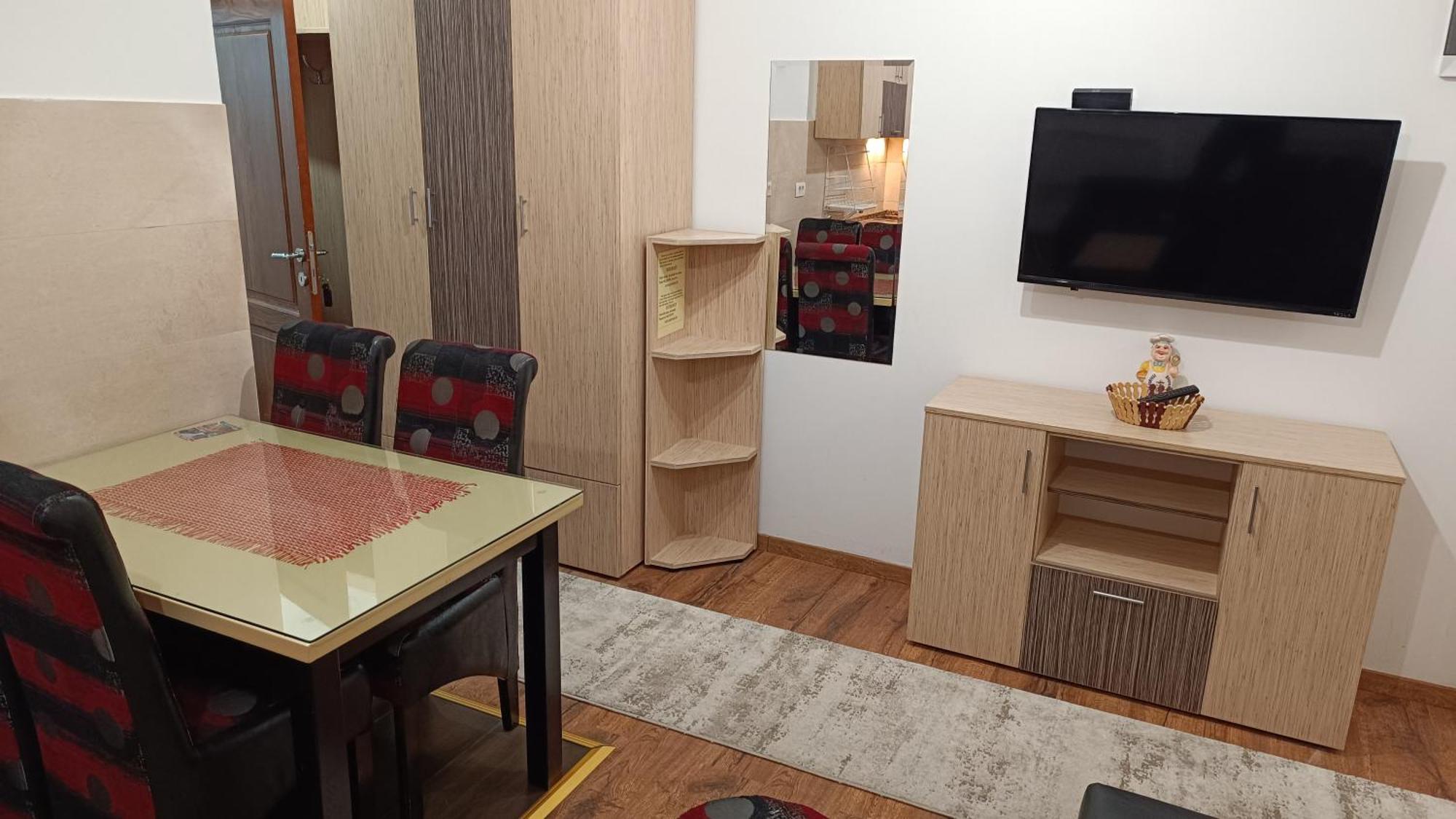 Apartment Suri Centar *